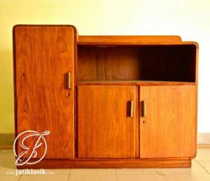 Baby Tafel Minimalis Model Cabinet