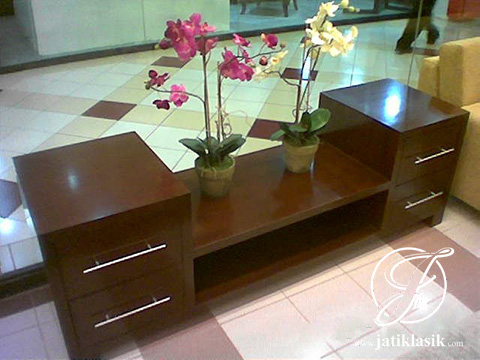 Bufet TV Minimalis Jati Oregon