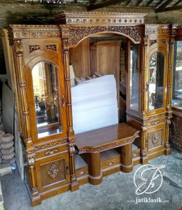 Lemari Hias Jati BCA