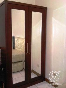 Lemari Pakaian Jati 2 Pintu Kaca
