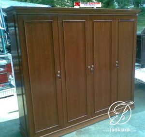 Lemari Pakaian Jati Minimalis 4 Pintu