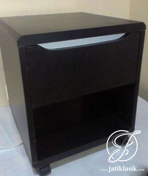 Nakas Dorong Jati Minimalis