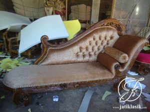 Kursi Sofa Jati Louis Cambuk