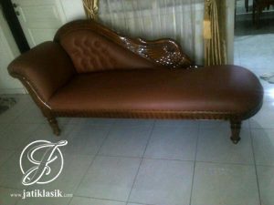 Kursi Sofa Louis Angsa