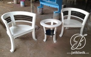 Kursi Teras Cantik Cat Duco