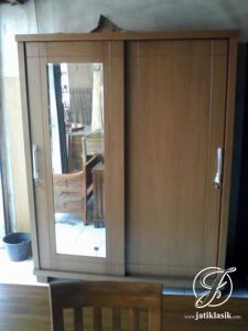 Lemari Pakaian Minimalis 2 Pintu Sliding