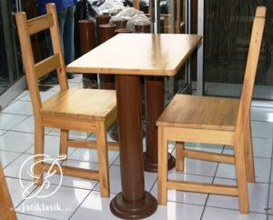 Set Meja Makan Cafe Jati Klasik
