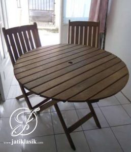 Set Meja Makan Restoran Model Lipat