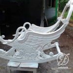 Kursi Goyang Angsa Kayu Jati