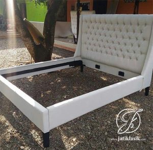 Tempat Tidur Minimalis Jati Duco