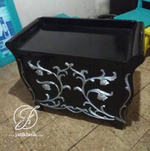 Baby Tafel Minimalis Ukir Bagong Mawar
