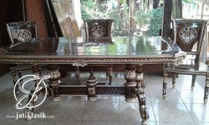 Set Meja Makan Jati Ukir Salina Mewah