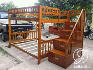 Tempat Tidur Anak Tingkat Minimalis Tangga Laci