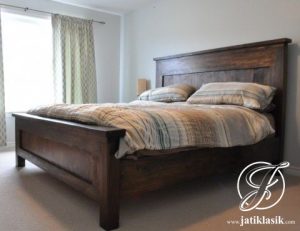 Tempat Tidur Modern Jati Minimalis