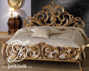 Tempat Tidur Ukir Mewah French Style