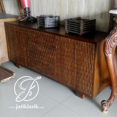 Bufet Minimalis Model Anyam