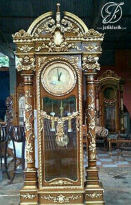 Lemari Jam Hias Jati Brawijaya