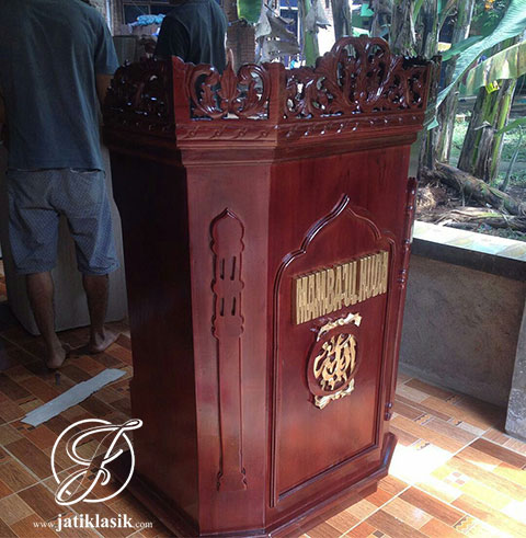 Mimbar Masjid Jati Ukir Mewah