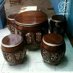 Kursi Gendang Teras Anggur Emas