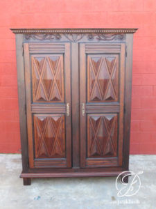 Lemari Pakaian Jati Minimalis Spanyol 2 Pintu