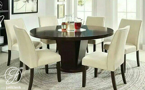 Set Meja Makan Bundar Jati Taruna