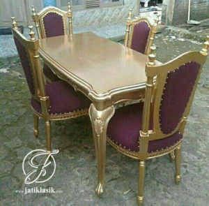 Set Meja Makan Jati Manohara Mewah