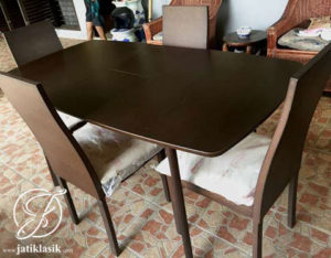 Set Meja Makan Minimalis Modern