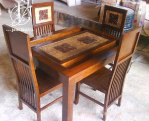 Set Meja Makan Minimalis Pasir