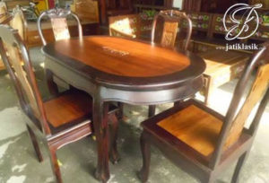 Set Meja Makan Tanduk Kayu Jati