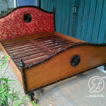 Tempat Tidur Klasik Jati Mewah