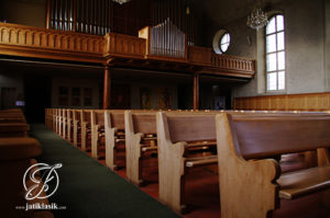 Bangku Kursi Gereja Jati Minimalis Terbaru