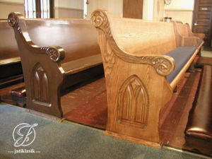 Bangku Kursi Gereja Jati Ukir Mewah