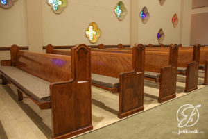 Bangku Modern Gereja Minimalis Jati Mewah