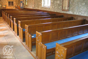 Bangku Panjang Gereja Jati Minimalis