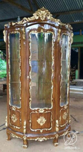 Lemari Hias Jati Ukir Curio Terbaru