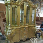 Lemari Hias Modern Ukir Minerva