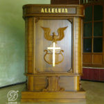 Mimbar Gereja Jati Ukir Klasik