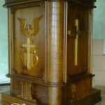 Mimbar Gereja Jati Ukir Klasik