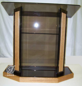 Mimbar Gereja Kaca Rangka Jati Minimalis