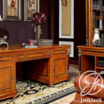Set Meja Kerja Royal Jati Ukir Klasik