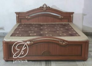 Tempat Tidur Ukir Simple Kayu Jati