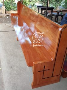 Kursi Gereja Kayu Jati Minimalis Modern